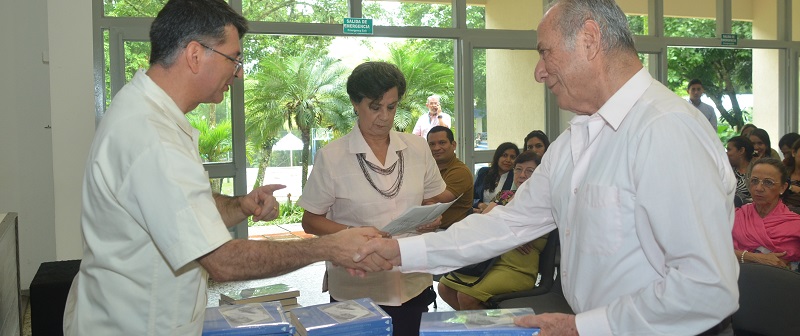 Presentación del libro de Alfonso Reyes Alvarado